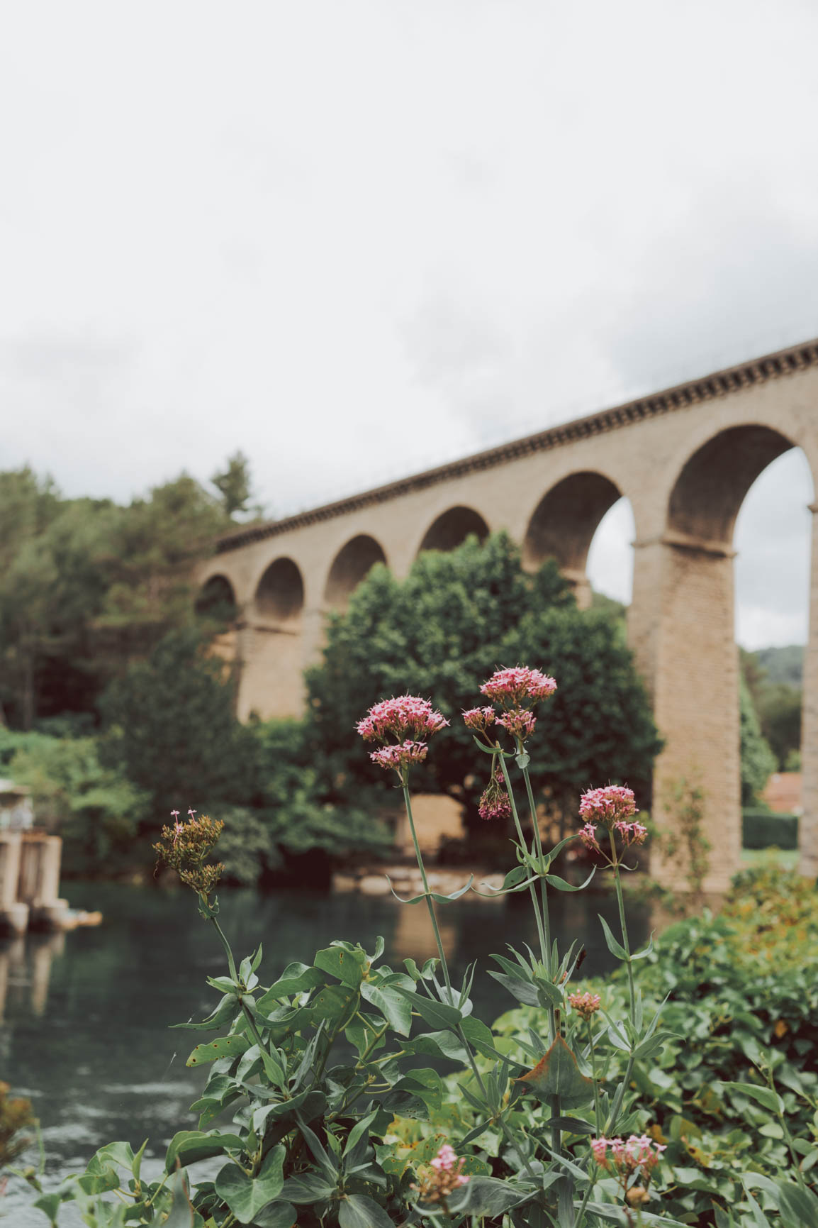 Fontaine de Vaucluse Provence Itinerary 