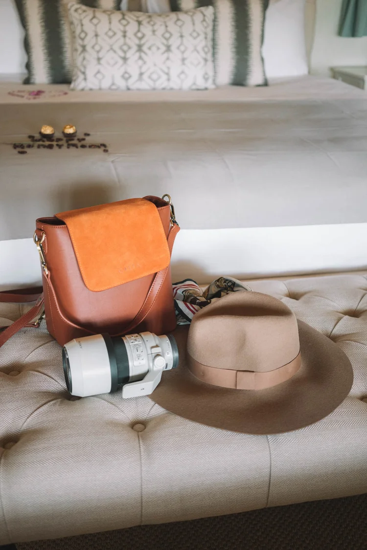 Your African Safari Packing Guide - Bush plane to Kenya + Tanzania African Safari under 15 Kg