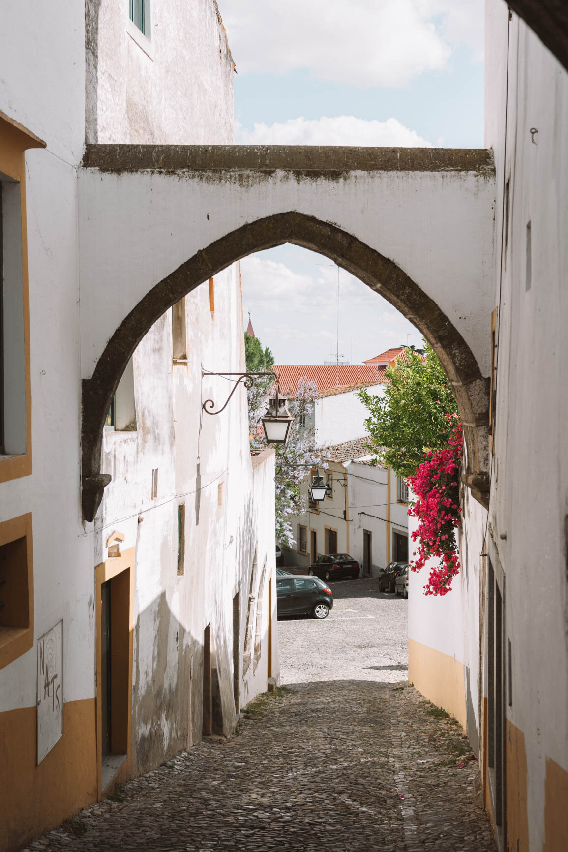 Things to do in Evora - Travel guide to Alentejo Portugal. #Europe #Portgual #TravelGuide