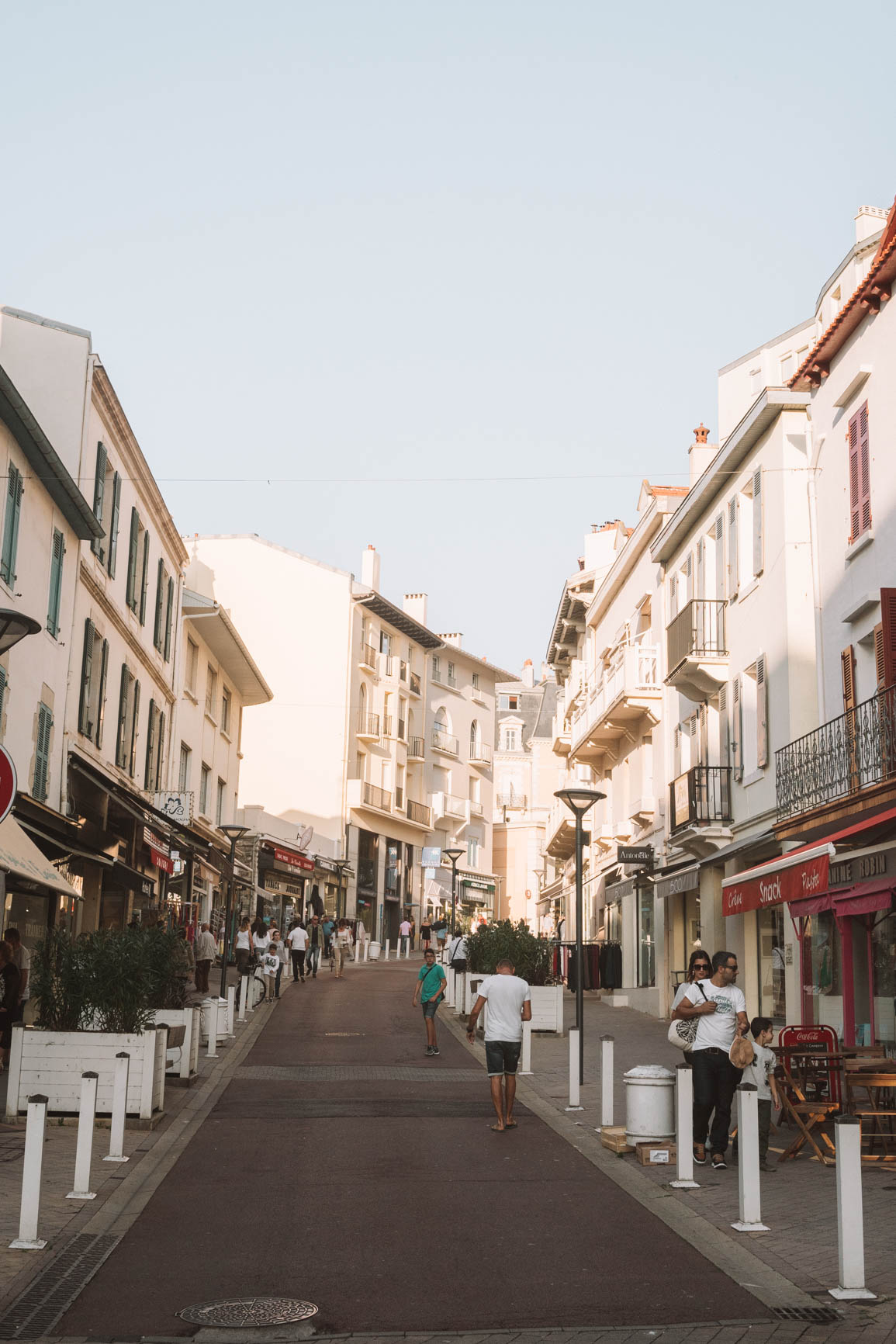 Biarritz shopping streets 