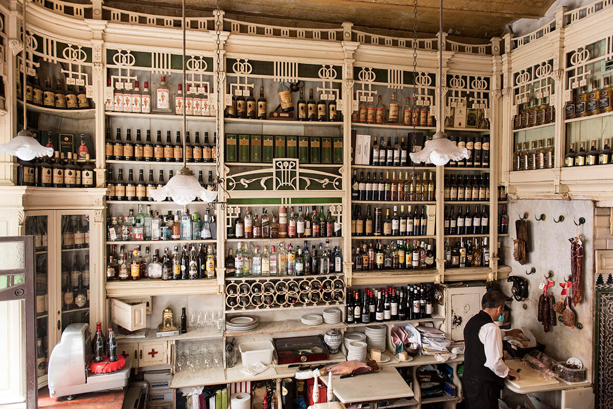 El Rinconcillo The Oldest Tapas bar in Seville Spain 