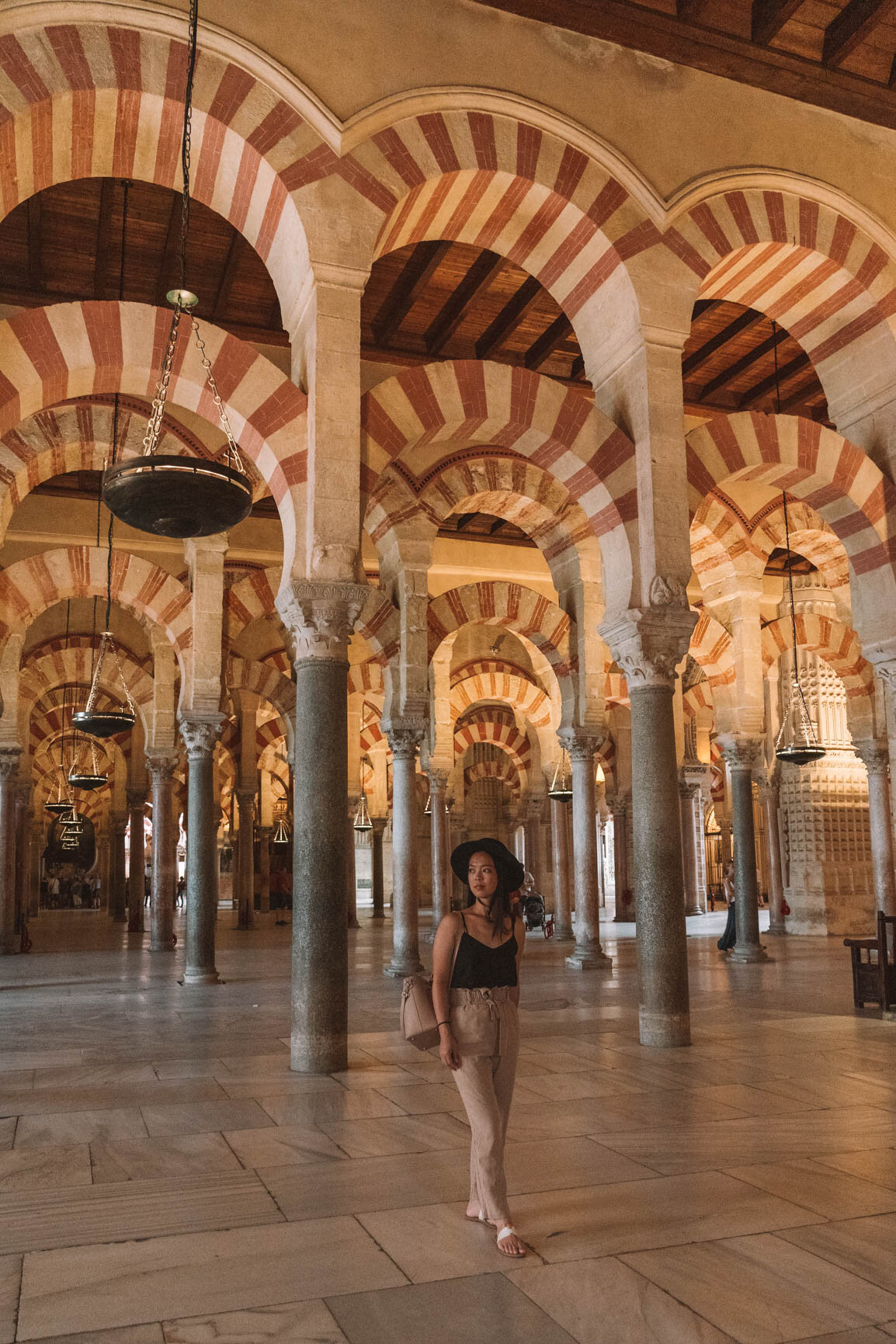 How to get from Seville to Granada without a car