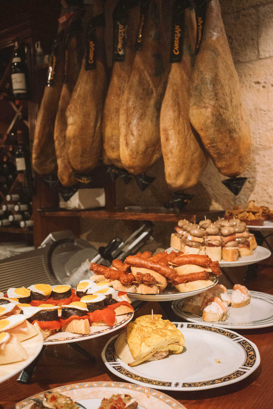 Things to do in San Sebastian Spain, San Sebastian, Restaurants in San Sebastian, Donostia, Basque Country, Pinxtos, Oldtown, Cheesecake Photography, San Sebastian Food, What to do in San Sebastian
