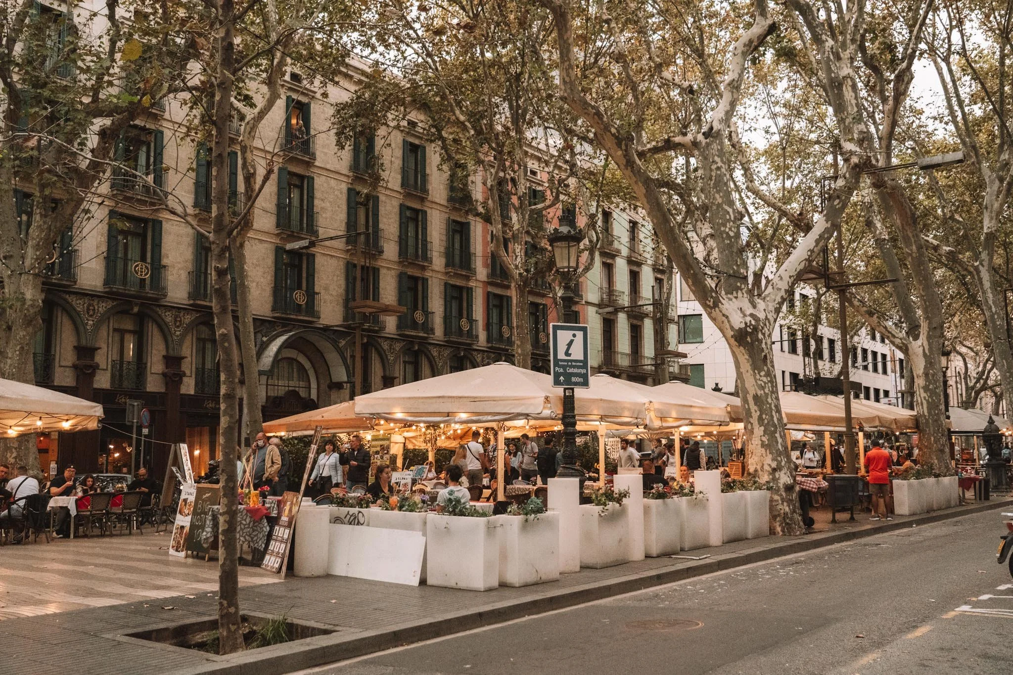 15 Barcelona Mistakes First-Time Visitors Make (According to a Local)