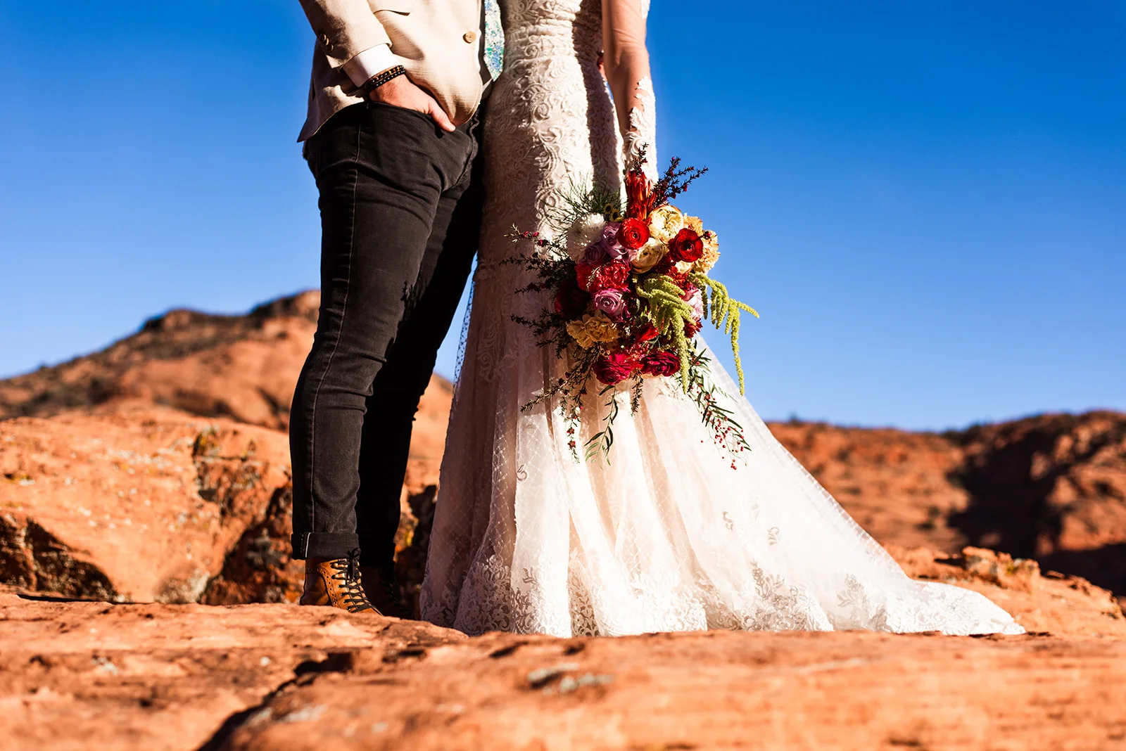 Tom+MaddyBRIDALS-12.jpg