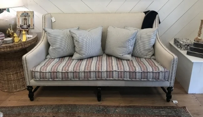 couch.jpg