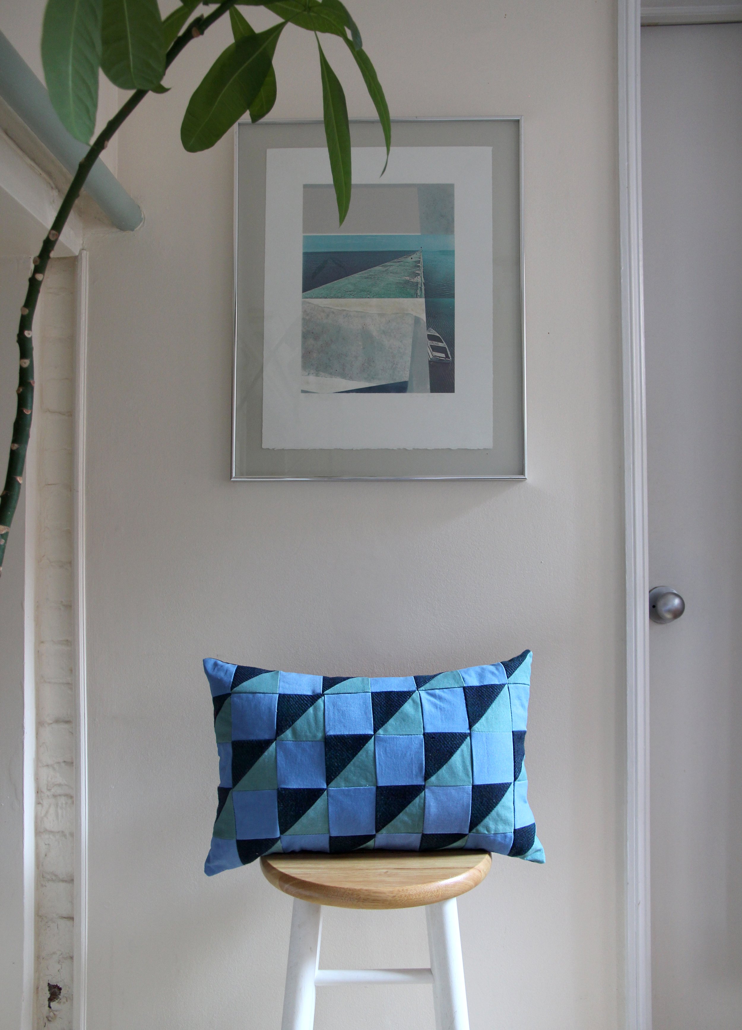 blue pillow1.jpg