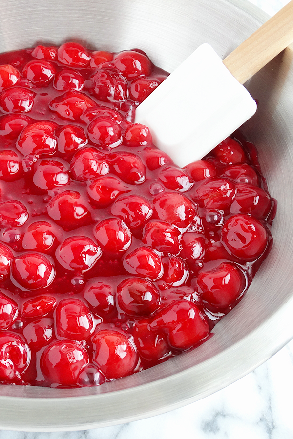 Tart-Cherry-Pie-Filling-and-Dessert-Topping-2.png