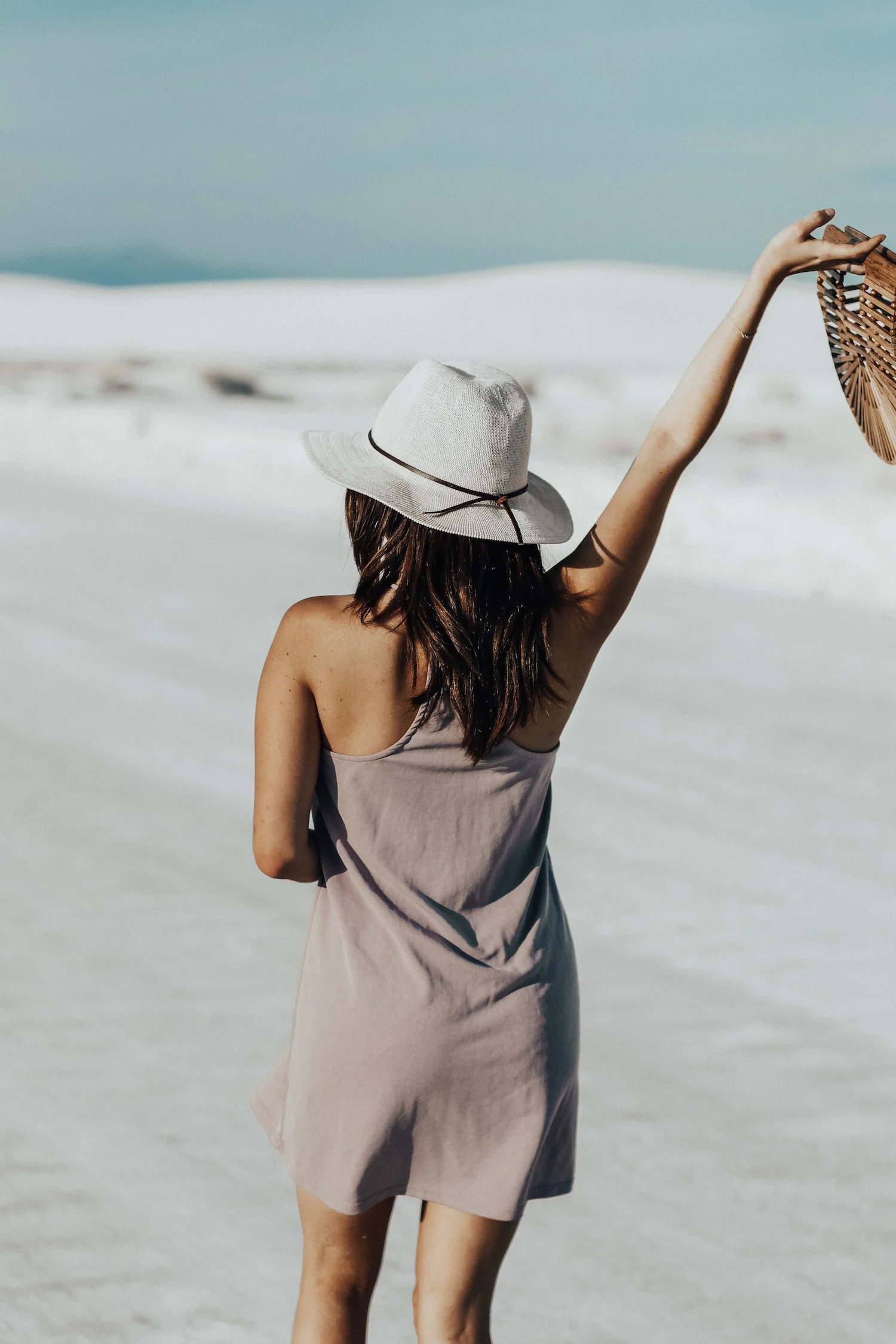 TARA MICHELLE WHITE SANDS