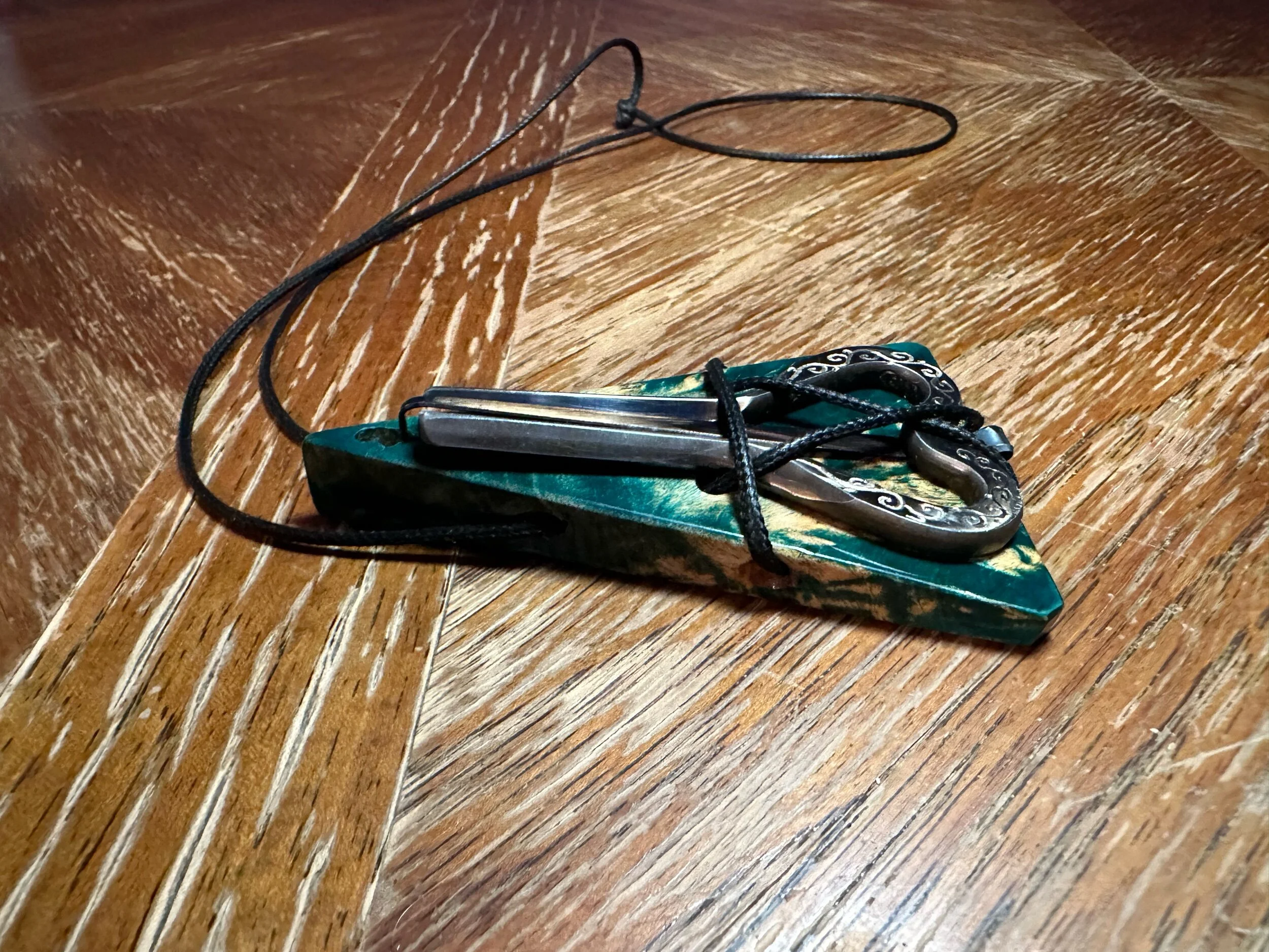 E12C8C3A-EF9D-4D16-B24D-270D819605ED