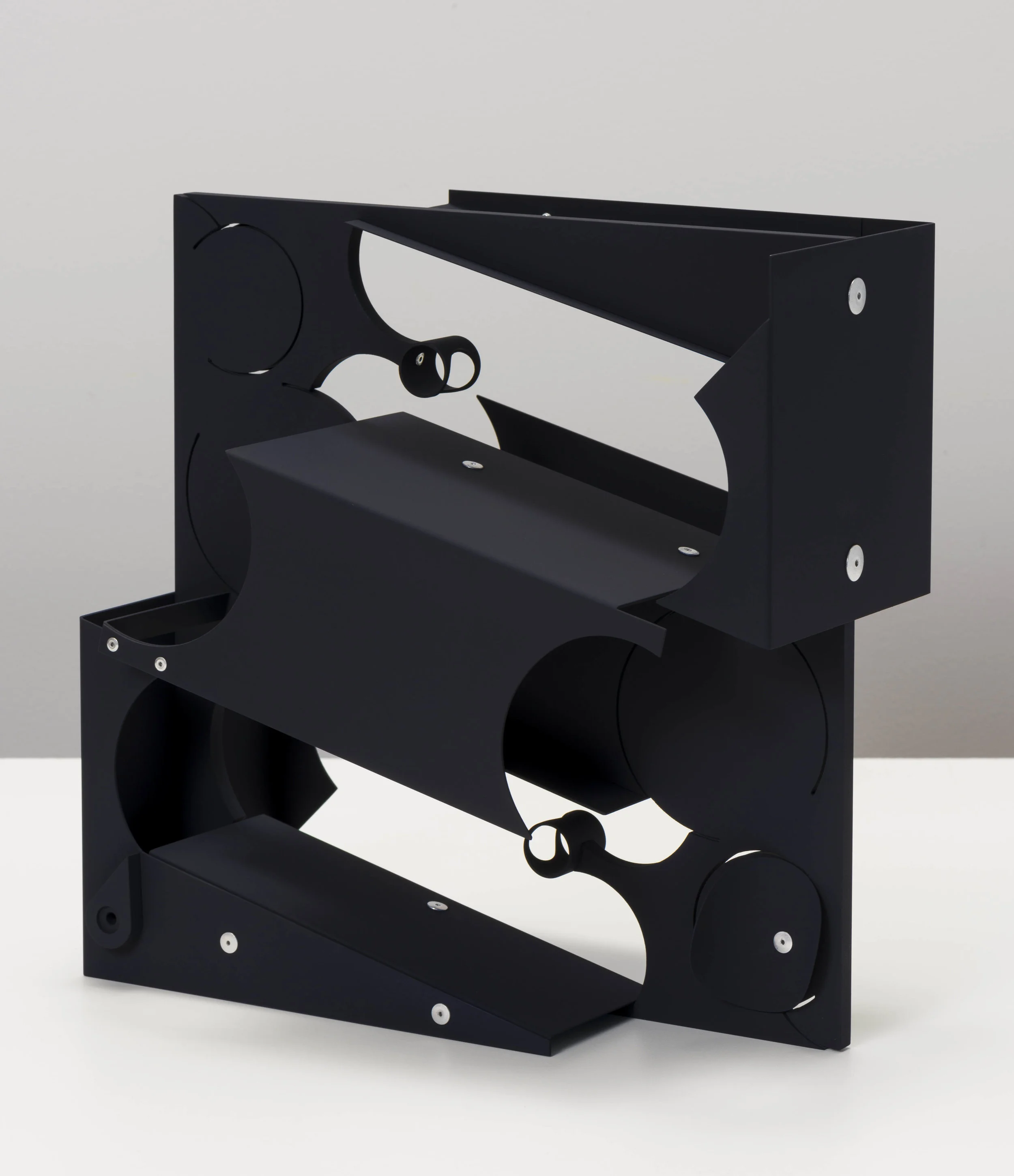 Matt Paweski, Clutch , 2018, aluminum, aluminum rivulets, vinyl paint, 14 × 14 × 8 ½ inches (35.6 × 35.6 × 21.6 cm)