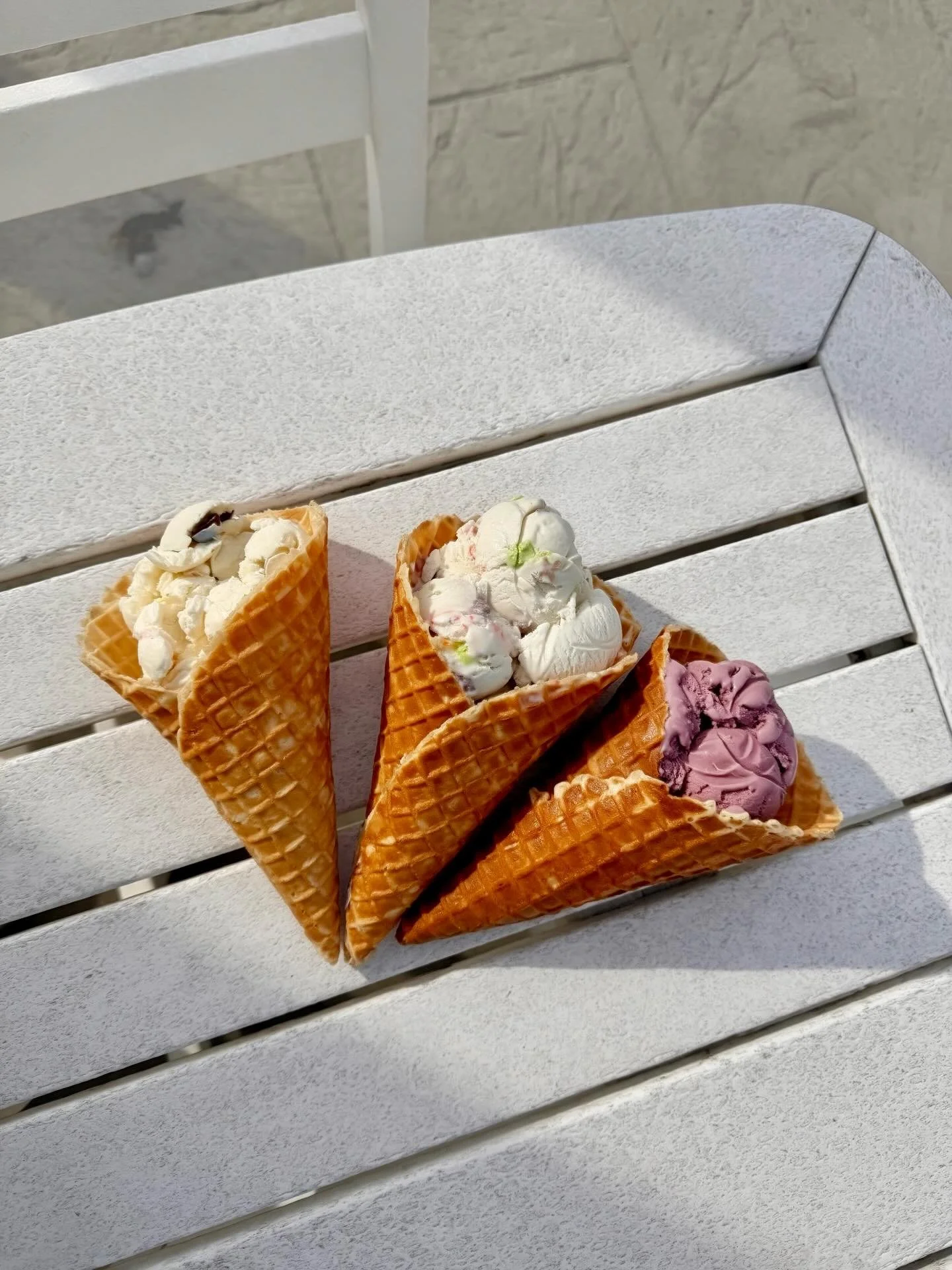 It&rsquo;s Saturday at TWO shops are ready to scoop for you! come find us in EG or Middletown! Both shops are restocked with Cadbury Egg 🪺