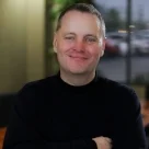 ray_author_headshot.jpg