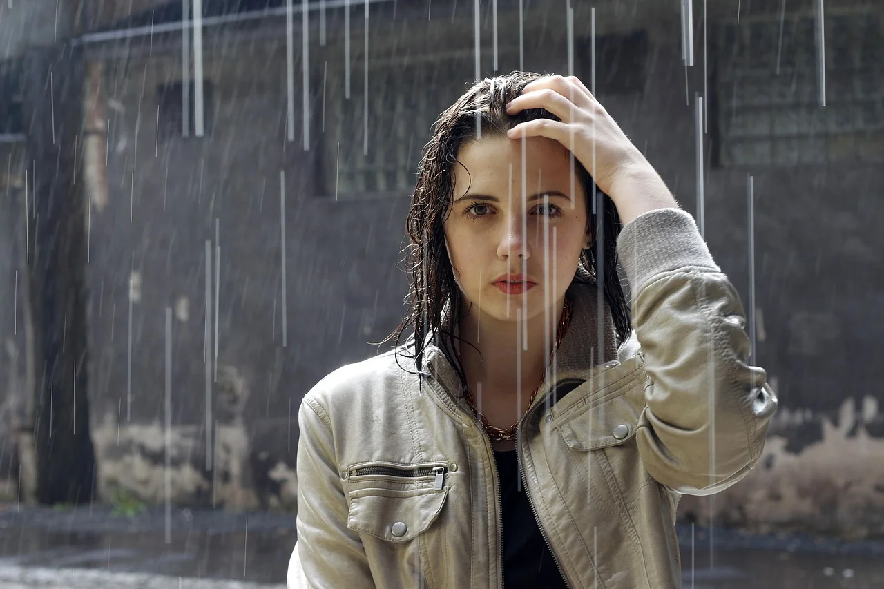 woman_rain.jpg