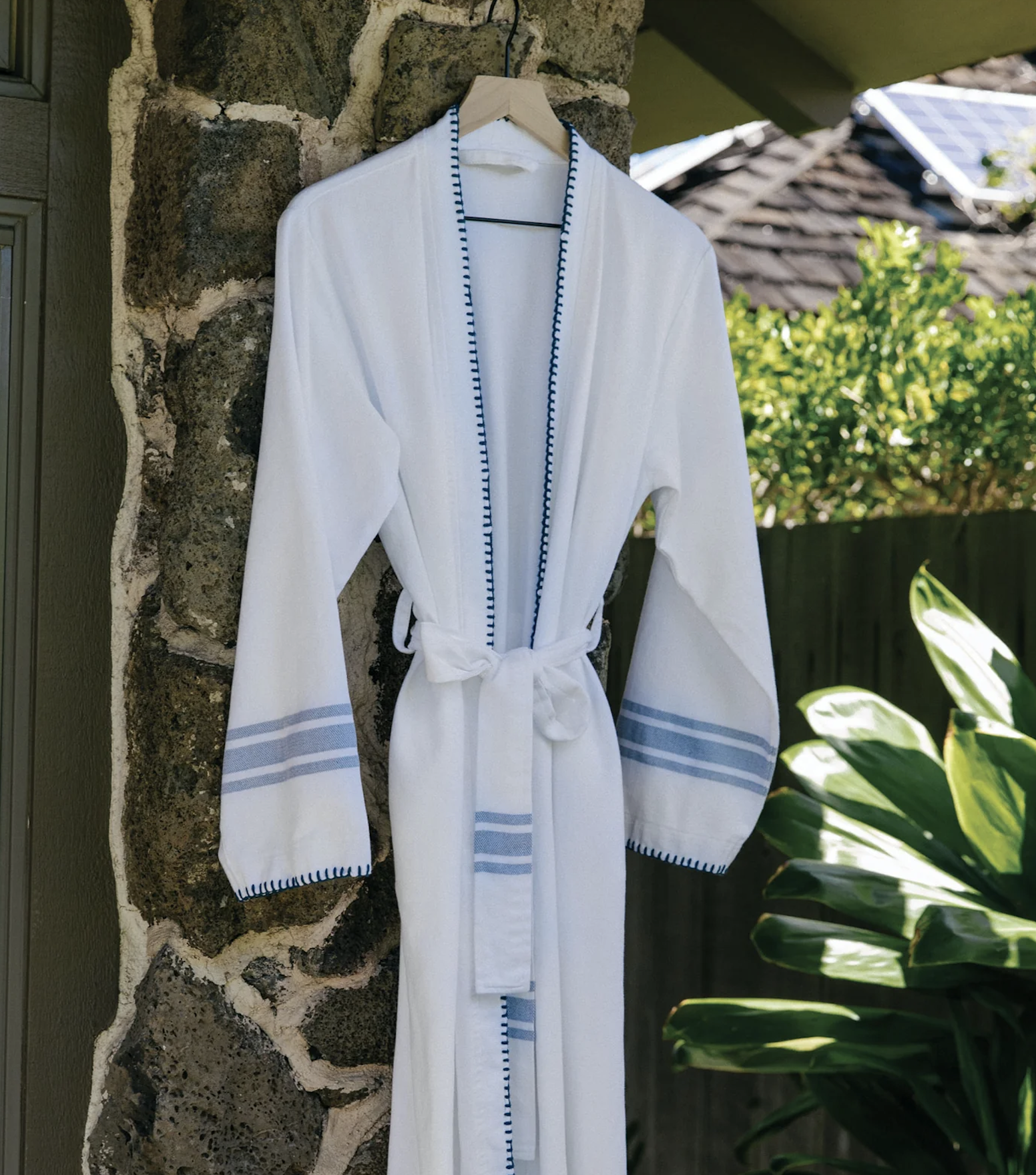 WRAP-AROUND BATH ROBE