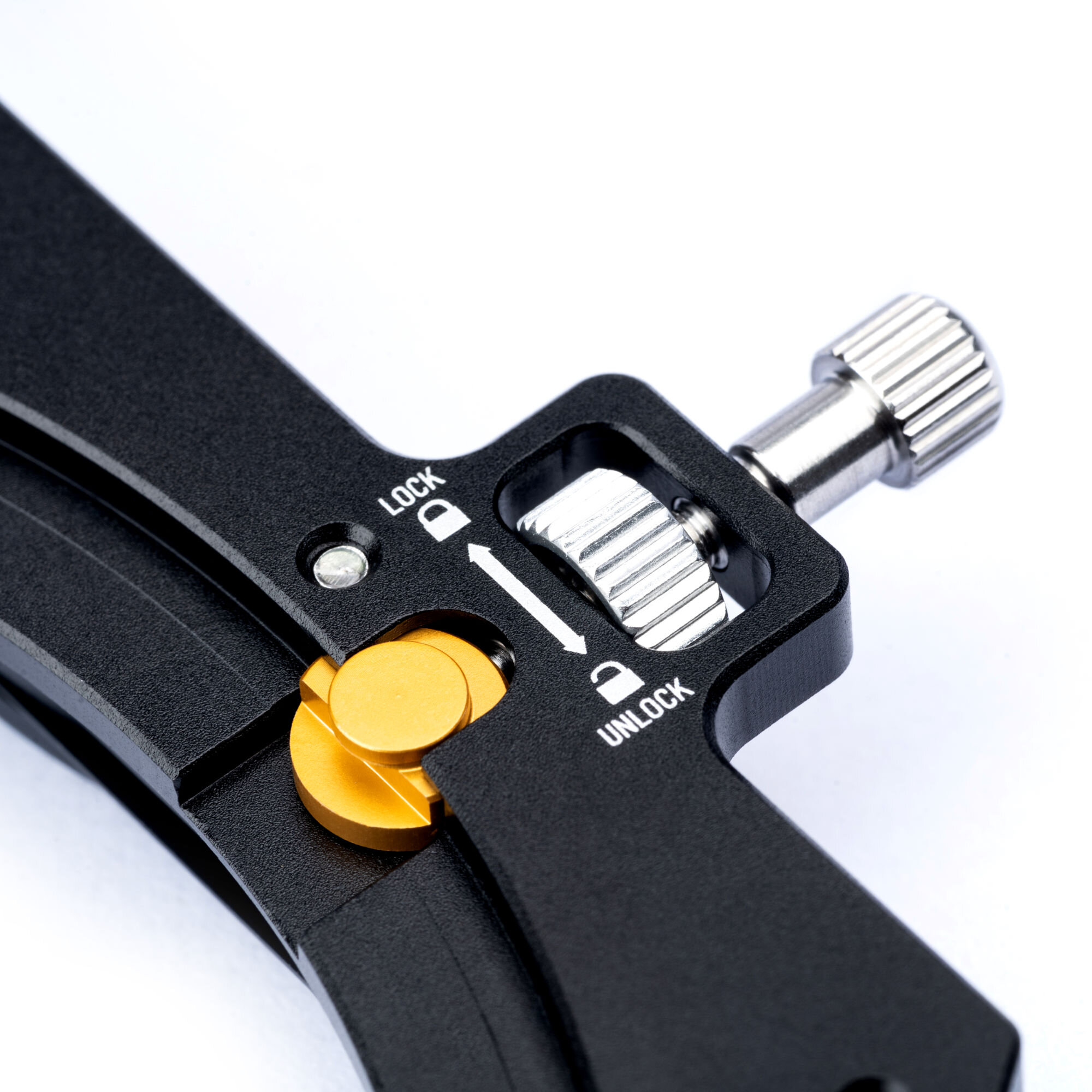 V7-Release-Lock-Back.jpg,