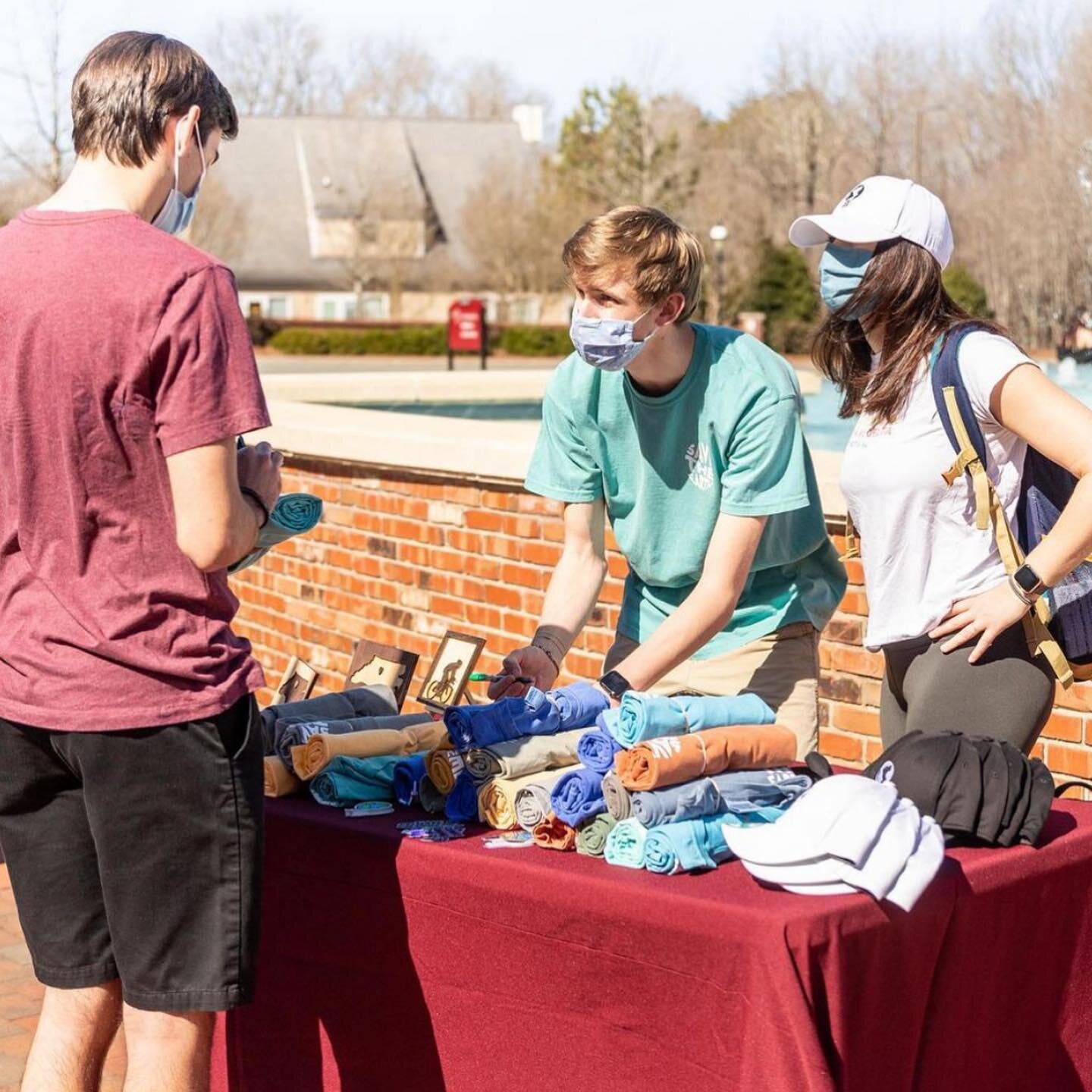 🎉Student Business Spotlight 🎉

Senior @likeaglovemmm created @climatechangeapparel 

&ldquo;Climate Change Apparel donates a portion of all profits to environmental charities. This means that each shirt, hoodie, or hat you purchase will help make a