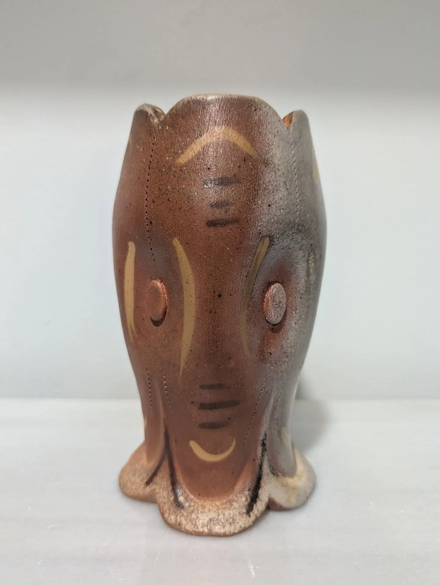 GATHER + FRIENDS RAFFLE!! 
I am stoked to be included in this raffle put together by @alexandrabarao and @gatherartmarket ! Please swipe through to see all the amazing work in the fundraiser! I'm in group 3 💁🏻&zwj;♀️🫰🏻Tomorrow is Gather's Valenti