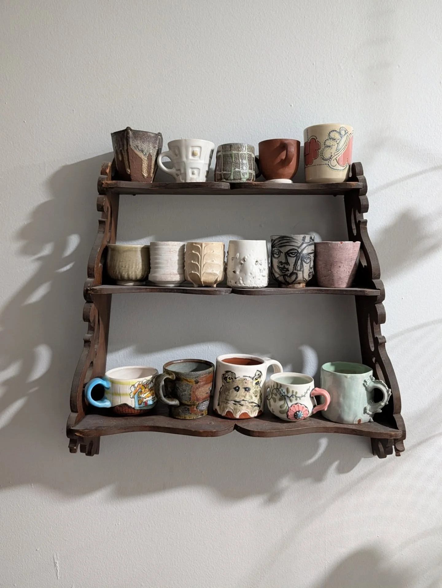 My space (and life) is filled with mud and blooms. There's something so special about filling your space with handmade pieces from talented people you know or who inspire you. Being able to fill your time with them is an added honor. Honestly can't i