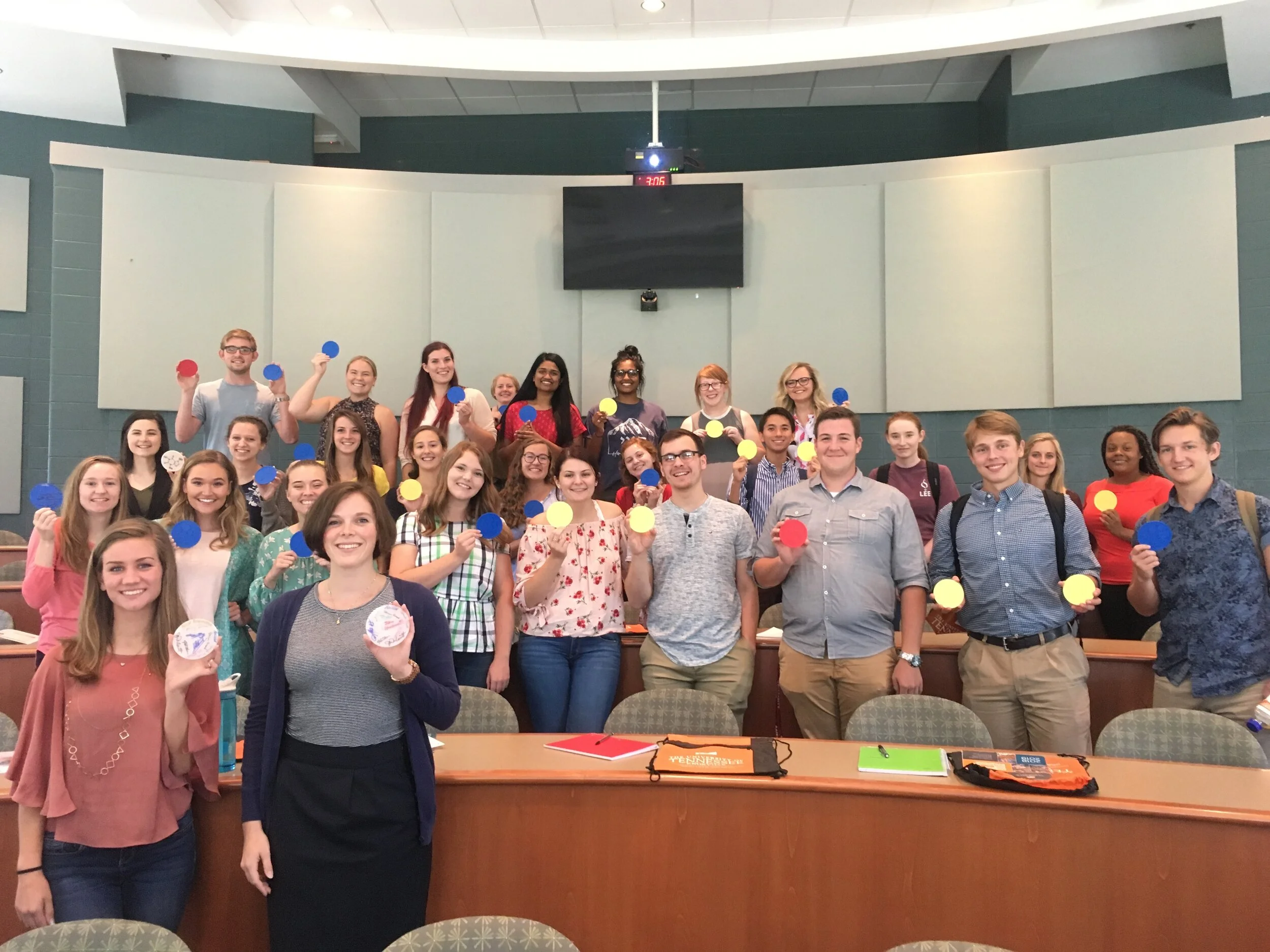 Building Interdisciplinary Learning Communities