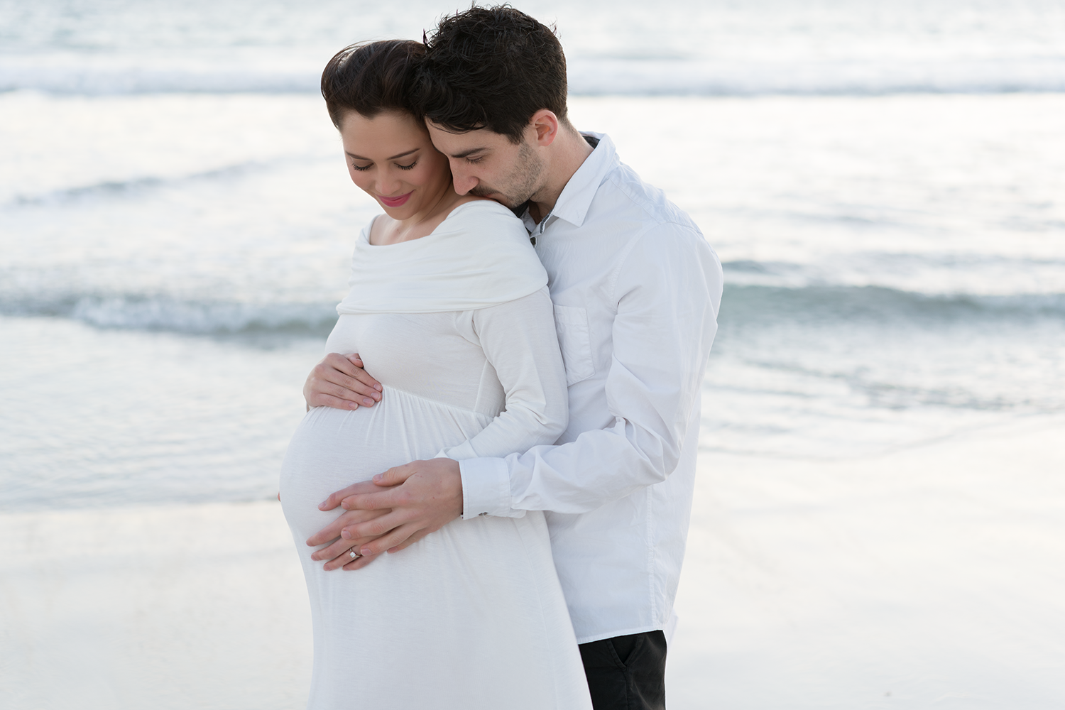 Perth Maternity shoot at Perth Beach