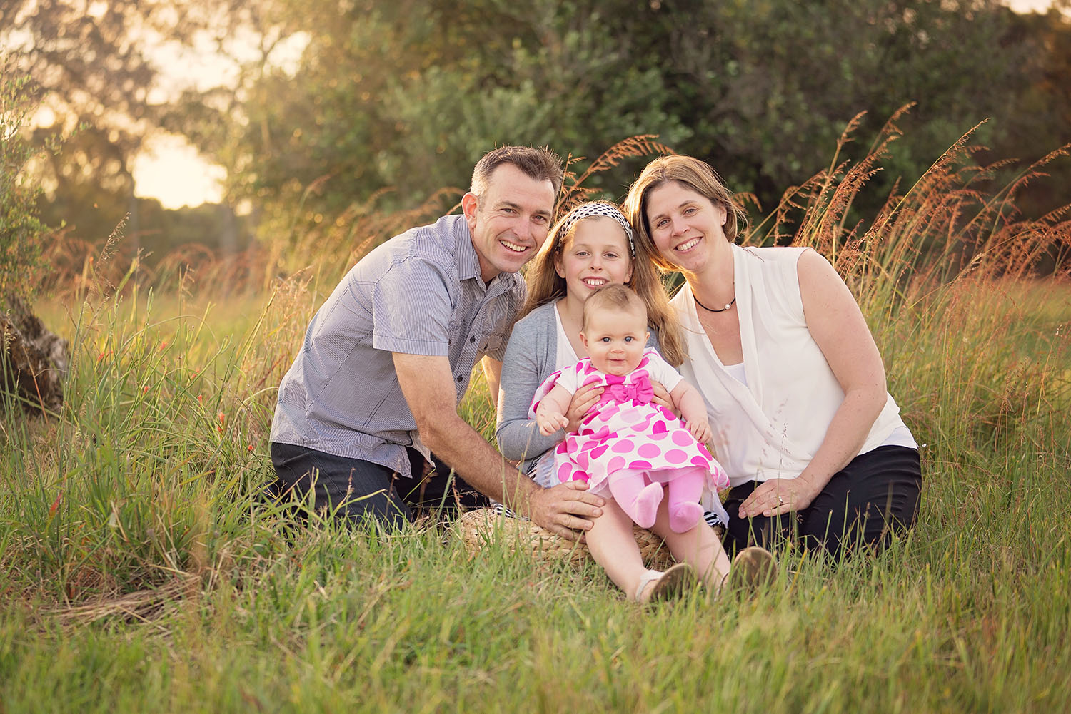 Perth family photographer; family portrait