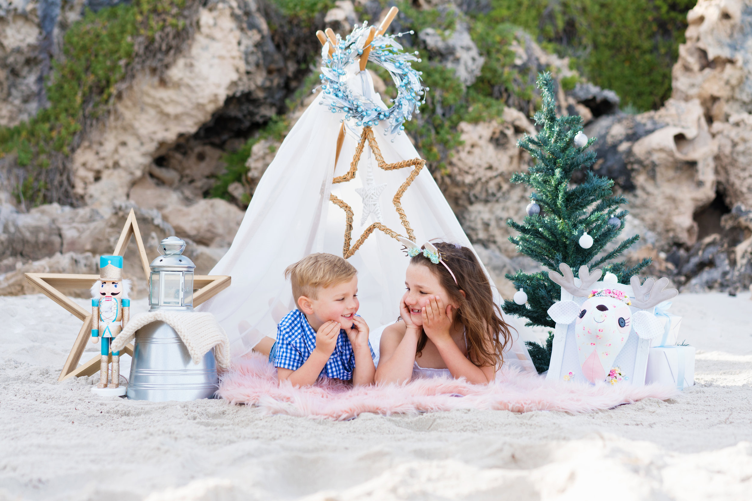 Children's Photographer; Perth; Christmas Mini