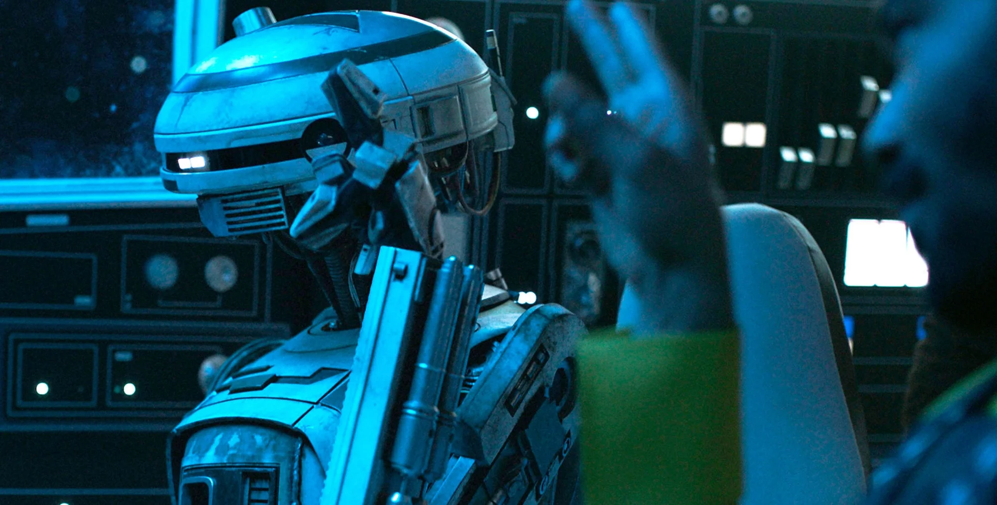 New Solo Trailer Labels Each of the Crew