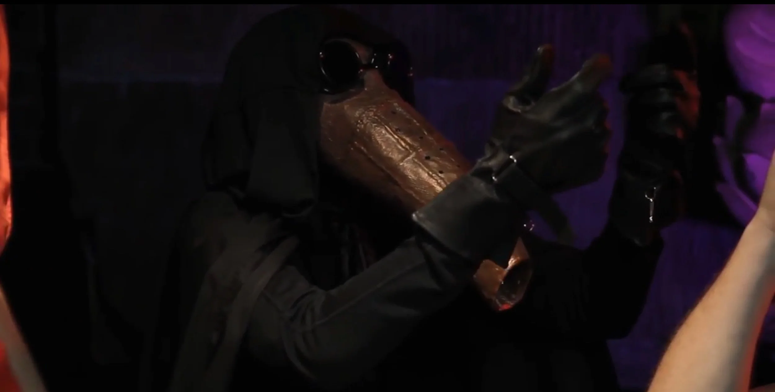 Fan Film - An Idiot’s Array (Review)