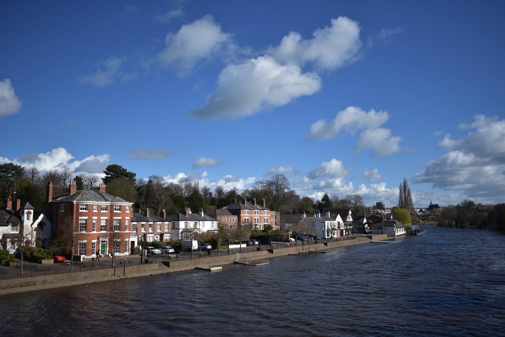 The beauTiful river dee