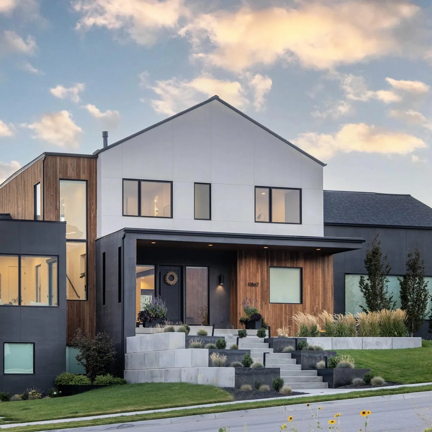 theFRANK - Where would you spend your time? Cozying up to the fire, playing in the rumpus room, or handling the heat of the sauna? Or maybe even a little golf or pickleball? theFRANK has your back for all your needs…and many wants.
.
Architec