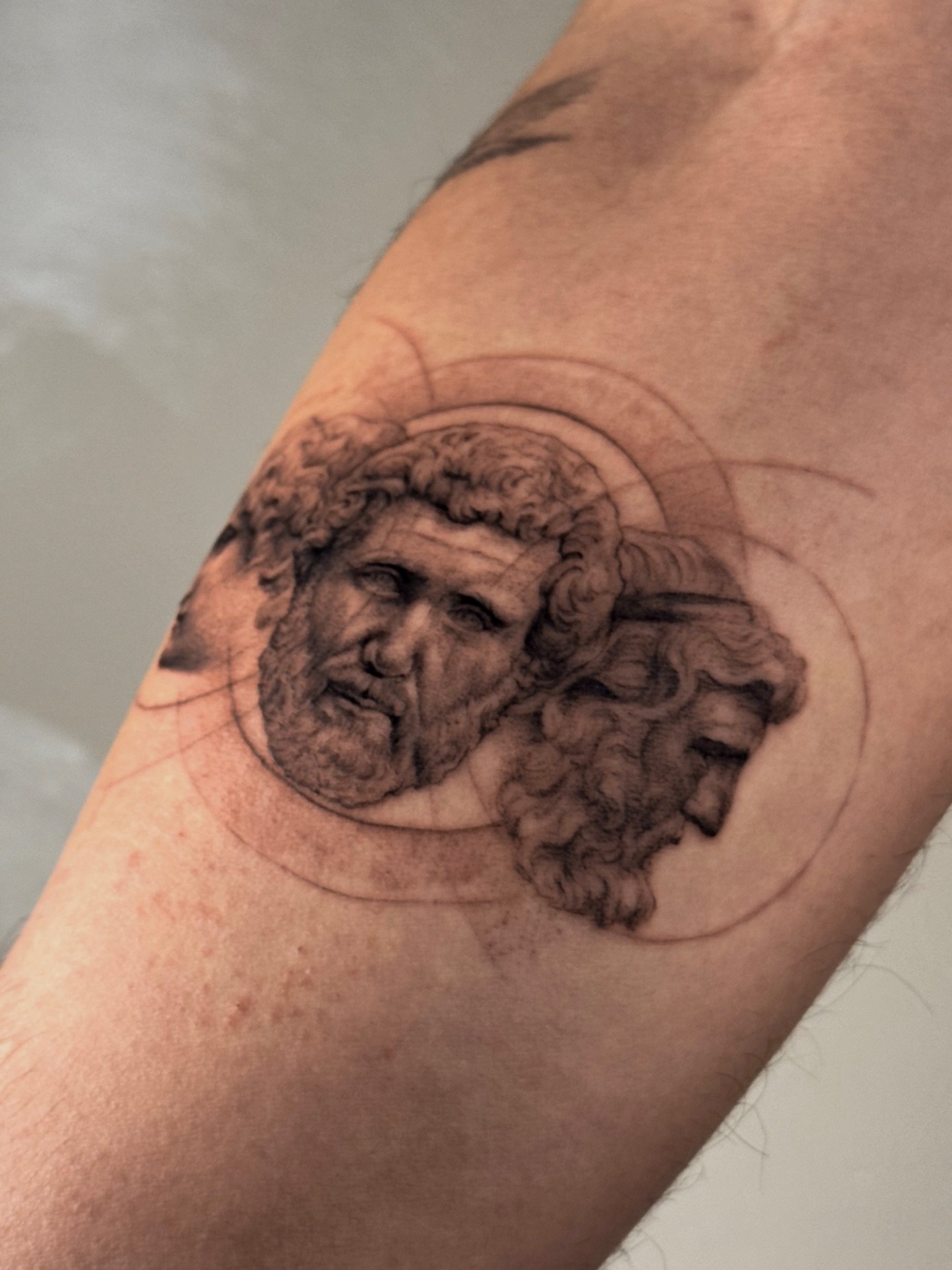 by @danielfrdqalmeida 

#allaprimalisboa #lisbontattoostudio #portugaltattoostudio  #portugaltattoo