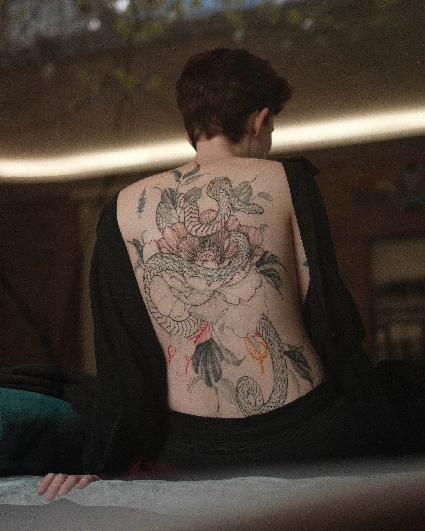 We started this one in Lisbon, did the second session in Amsterdam, and now we&rsquo;re continuing it in Frankfurt. Eternal gratitude for my amazing clients all over the world 🖤
Can&rsquo;t wait to finish this one and to start the next one (maybe wi