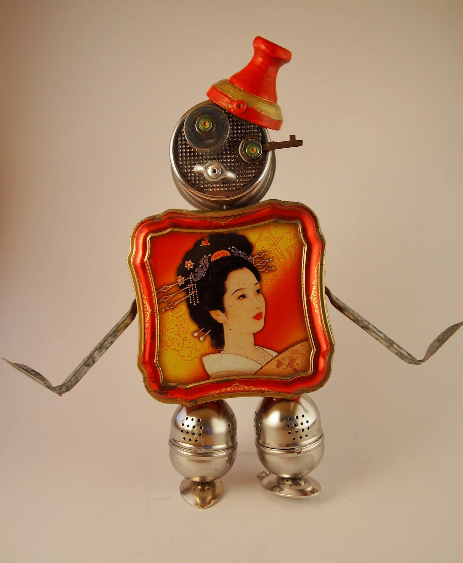 mikorobo-rustic-robot-sculpture-1.jpg