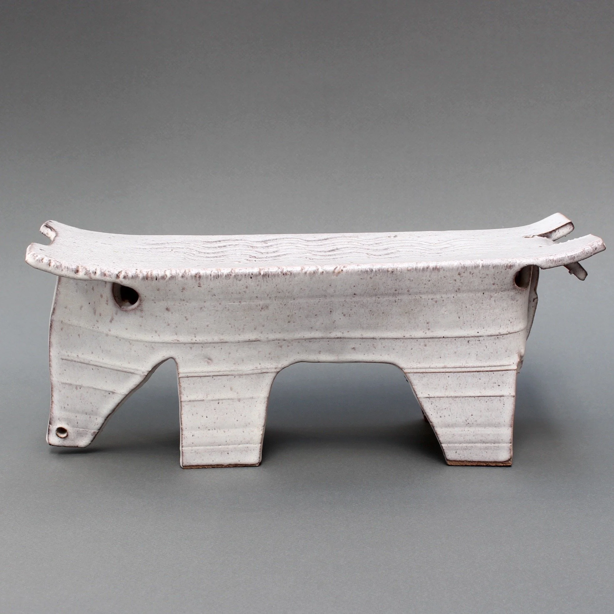 Ceramic Bull By Alessio Tasca 1.jpg