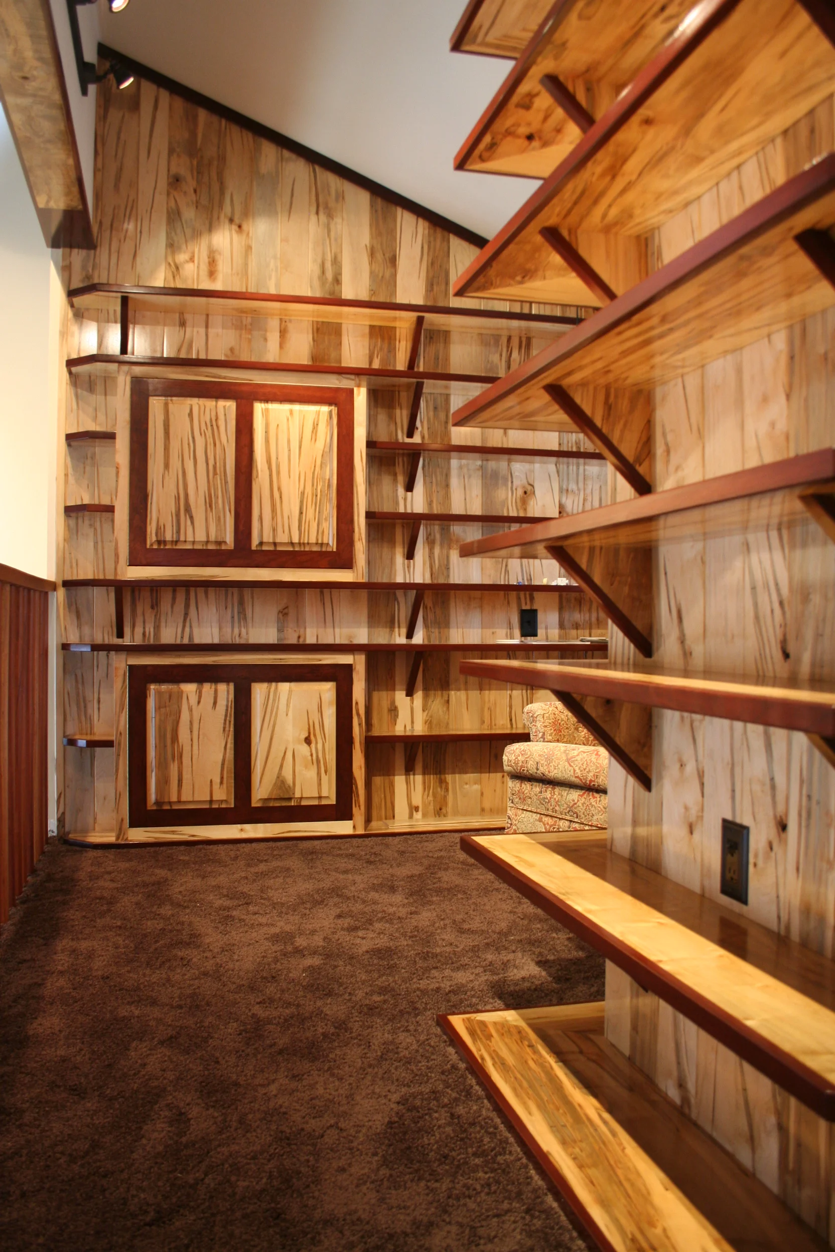 dentistshelving1.JPG