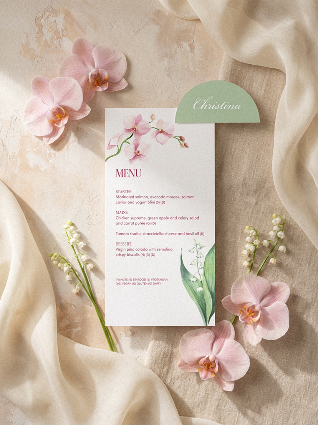 Semi Custom Stationery
Beautiful, modern suites at an accessible price point. The same eye for detail, ready to personalise.