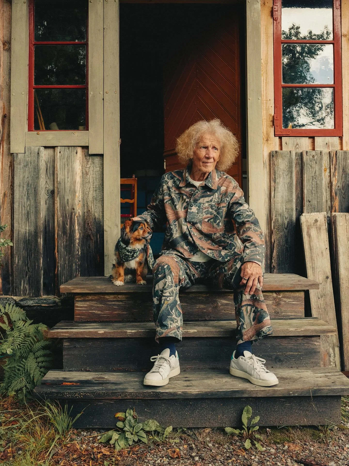 Introducing Skogen &ndash; Jan H&aring;fstr&ouml;m x A Day&rsquo;s March 🌲

 A collection inspired by famous Swedish painter, craftsman, and sculptor Jan H&aring;fstr&ouml;m and his 1967&ndash;68 painting Skogen. Drawing on the artwork&rsquo;s atmos