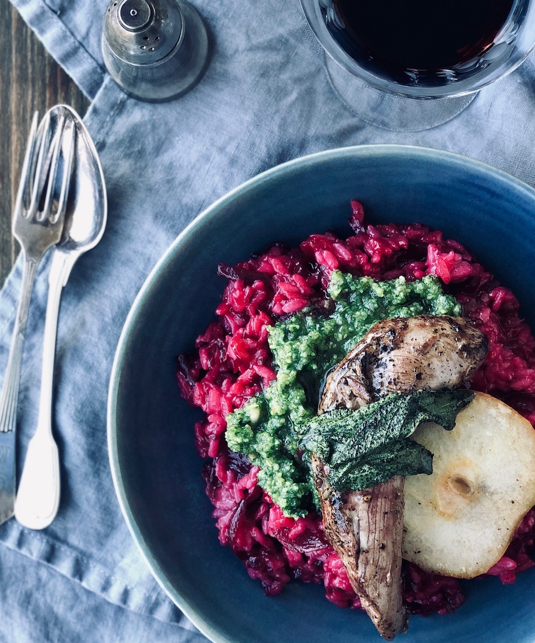 Rote Beete Risotto mit Basilikum Pesto — tegernsee kitchen