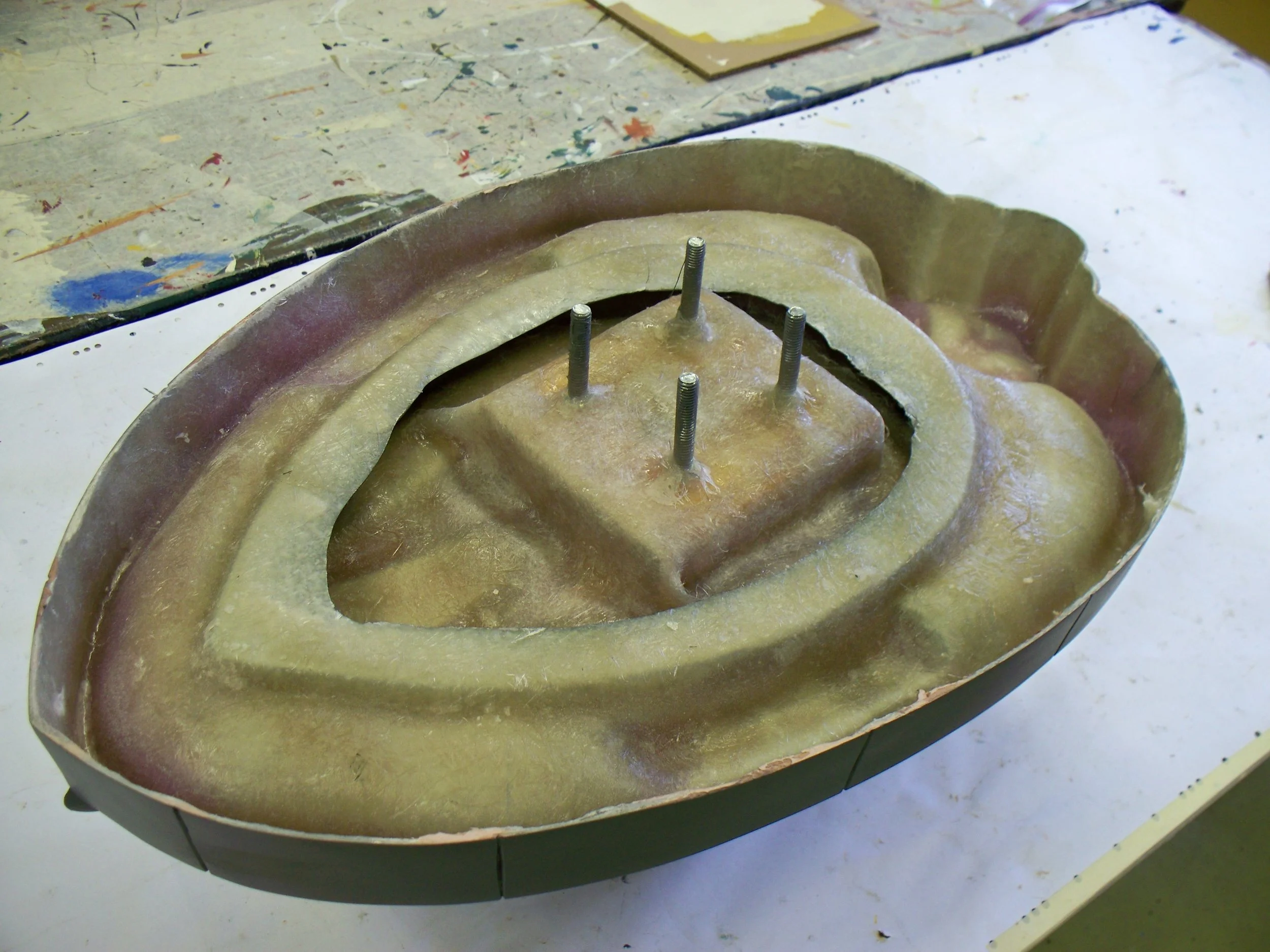 uw_crest_fiberglass.jpg