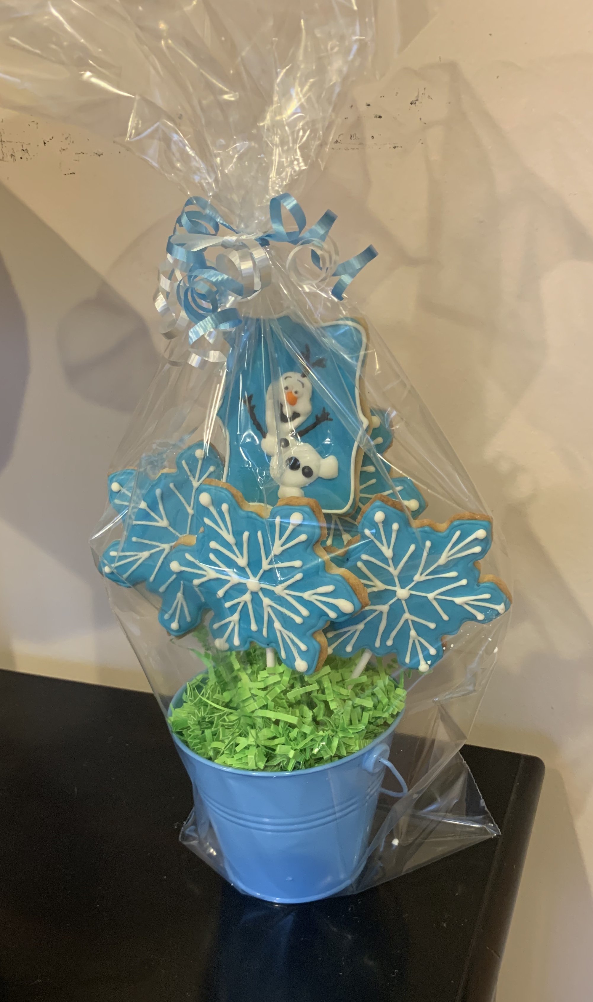 Frozen Cookie Bouquet