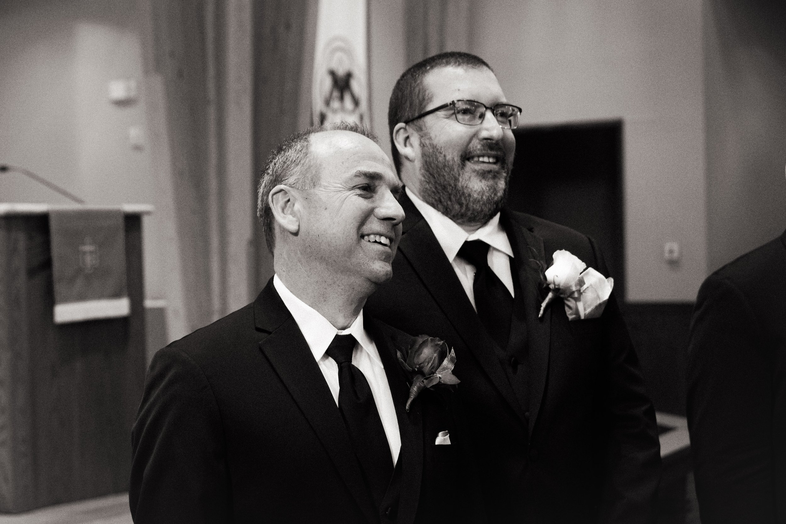 groom seeing bride first time reaction