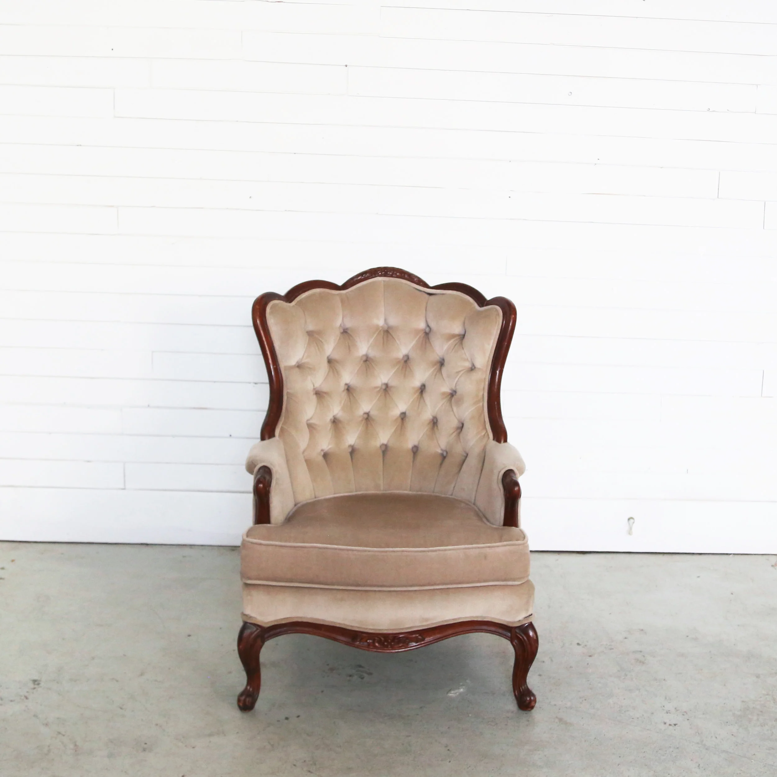 tanchair.jpg