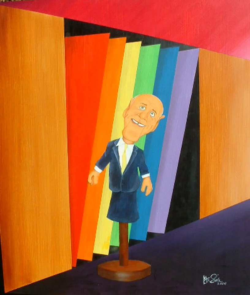 MEDIA HAND PUPPET BETWEEN SHOWS