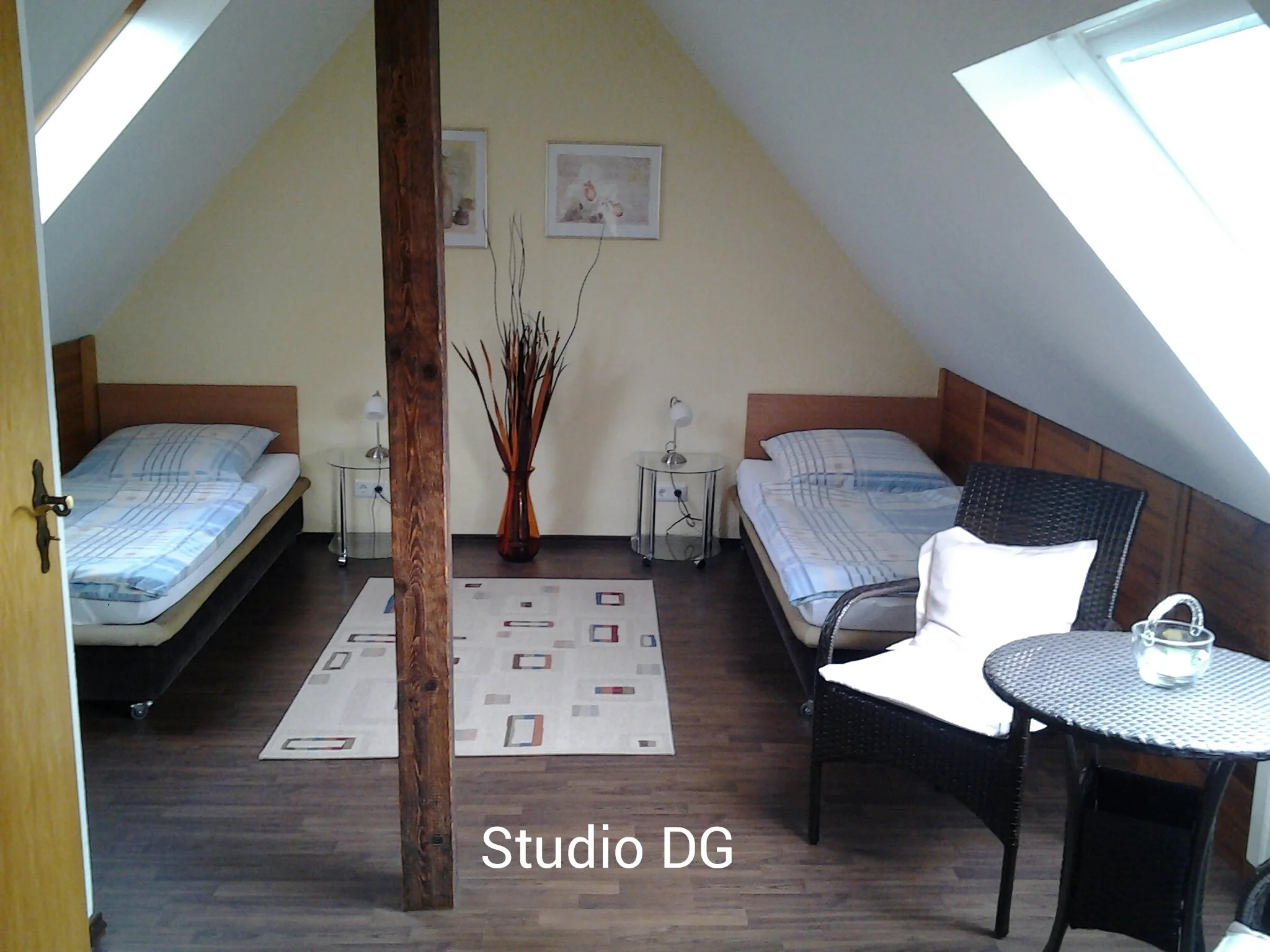 Studio 1.jpg