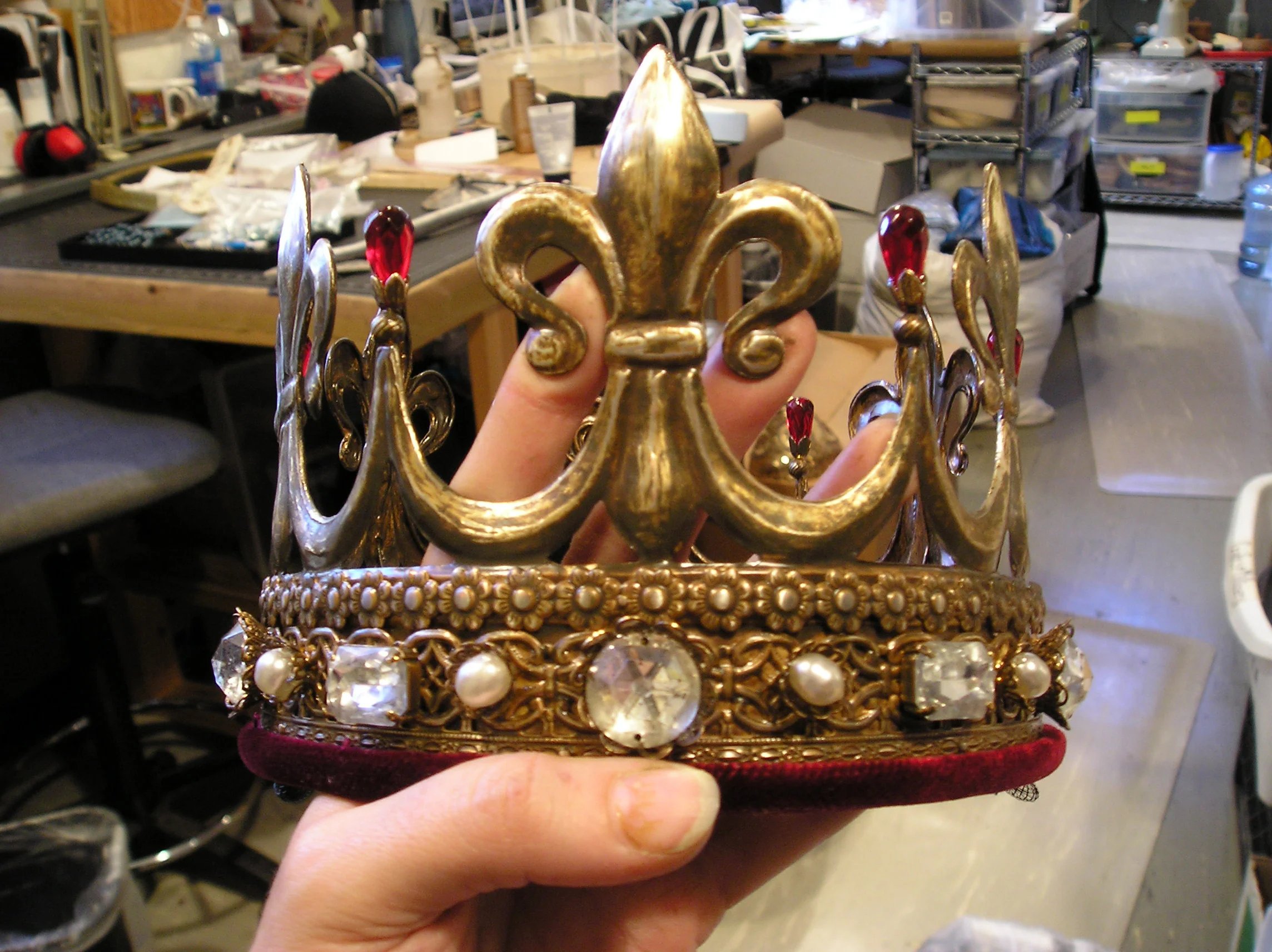 guleghina crown_working detail_1.jpg