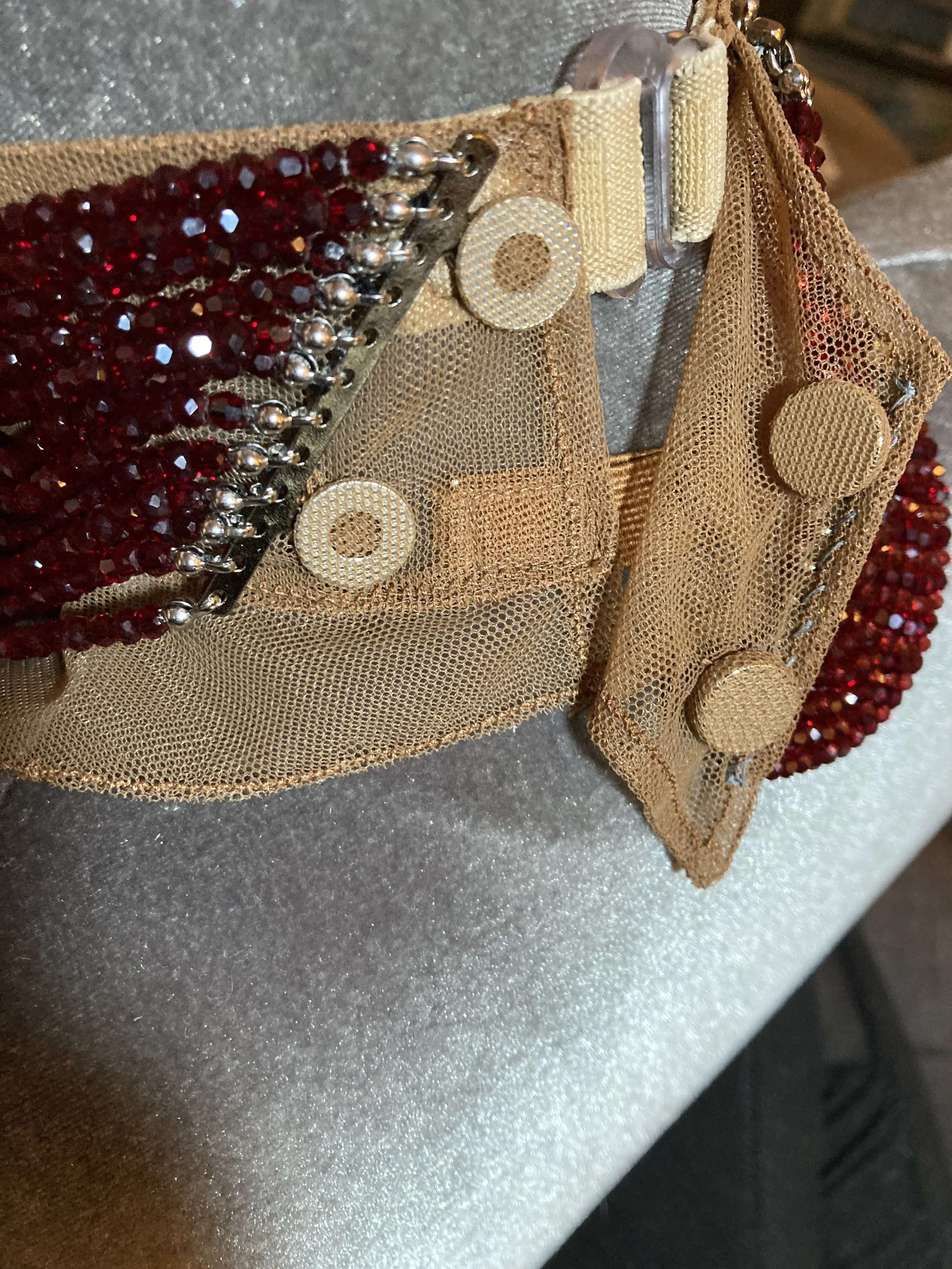 Rox back closure detail 1.jpg