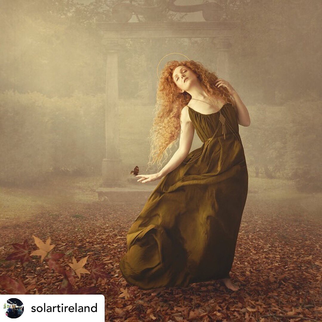 Posted @withregram &bull; @solartireland We&rsquo;re glad to be back in the gallery following a successful show in AAF Battersea a few weeks ago. Here is a beautiful new piece by Julie Corcoran titled &lsquo;Autumn Bliss&rsquo;. A new collection of h