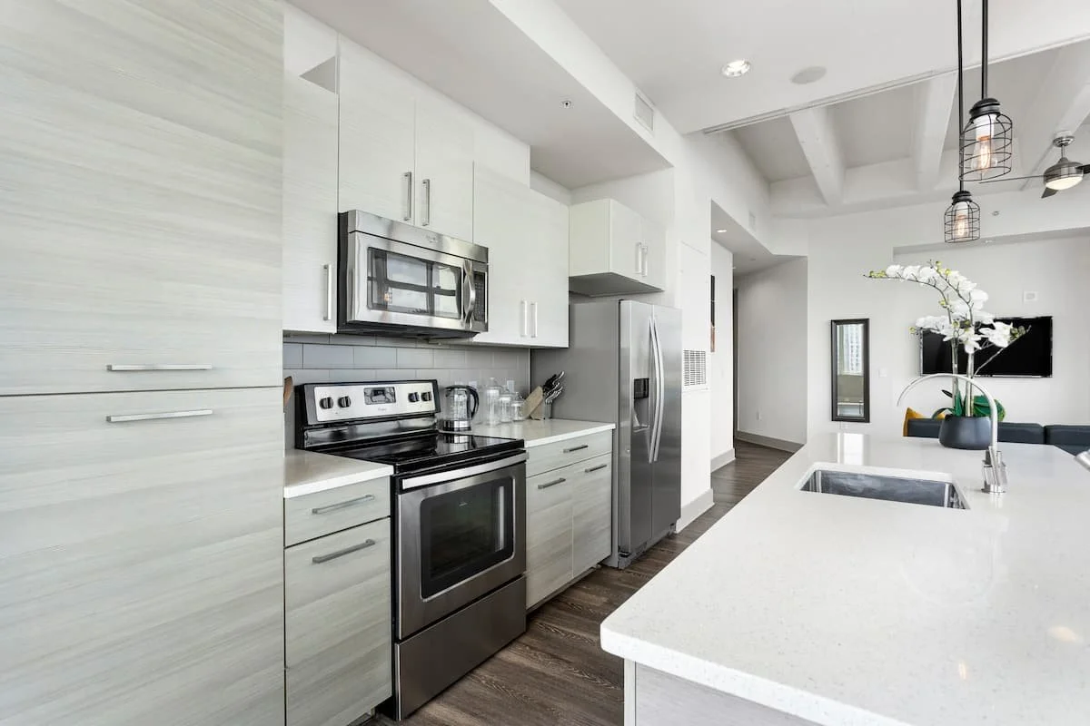 AirBnB Kitchen 2.jpeg
