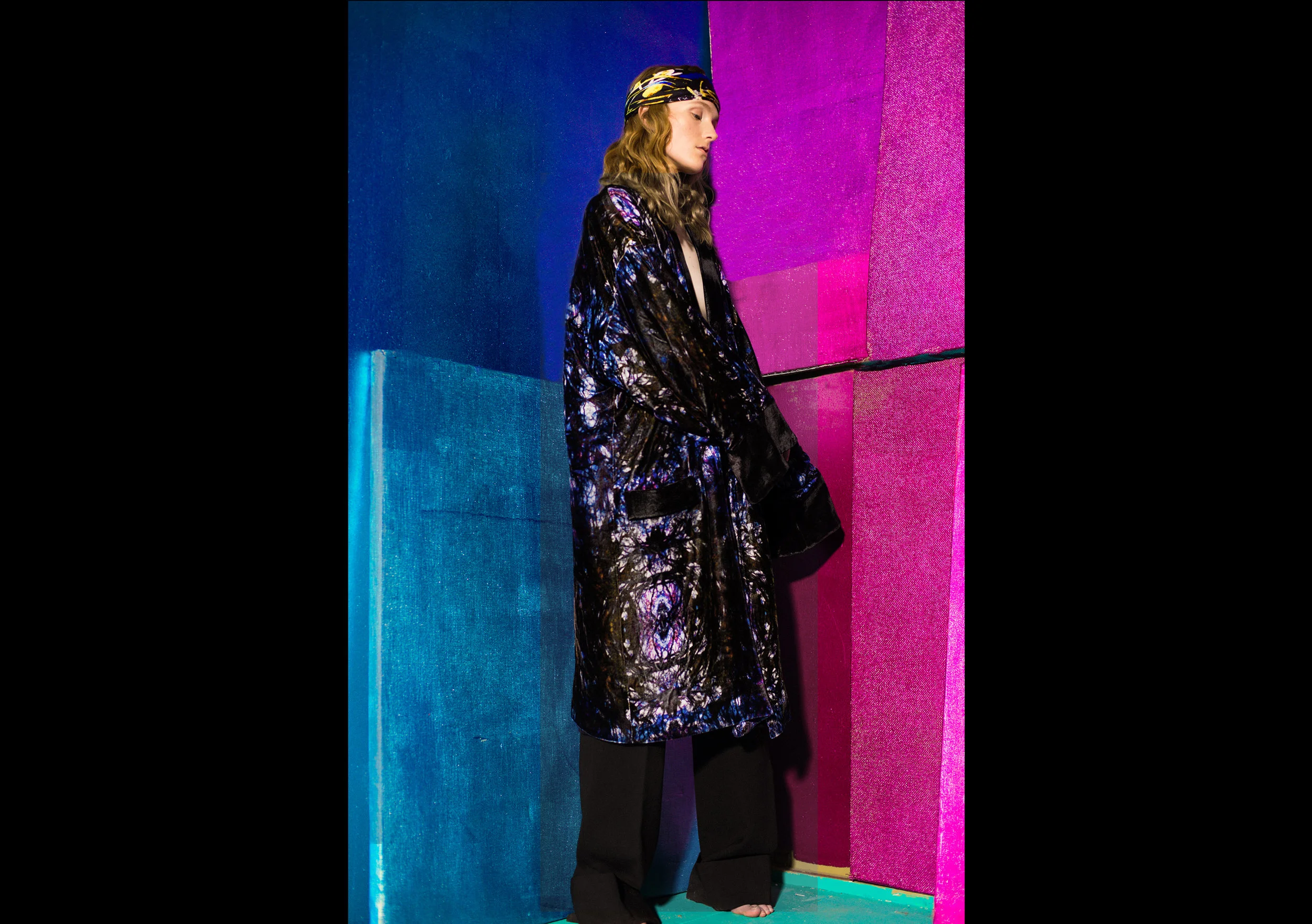 Reversible silk and velvet kimono